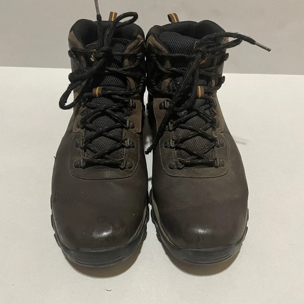 Columbia pre owned
